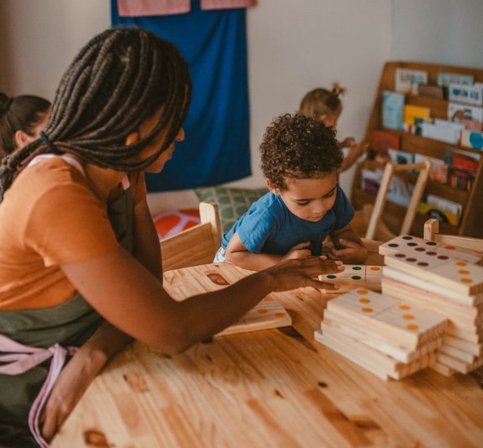 Tipos de brincadeira podem mudar conforme a idade da crian�a � Foto: Casa Toca