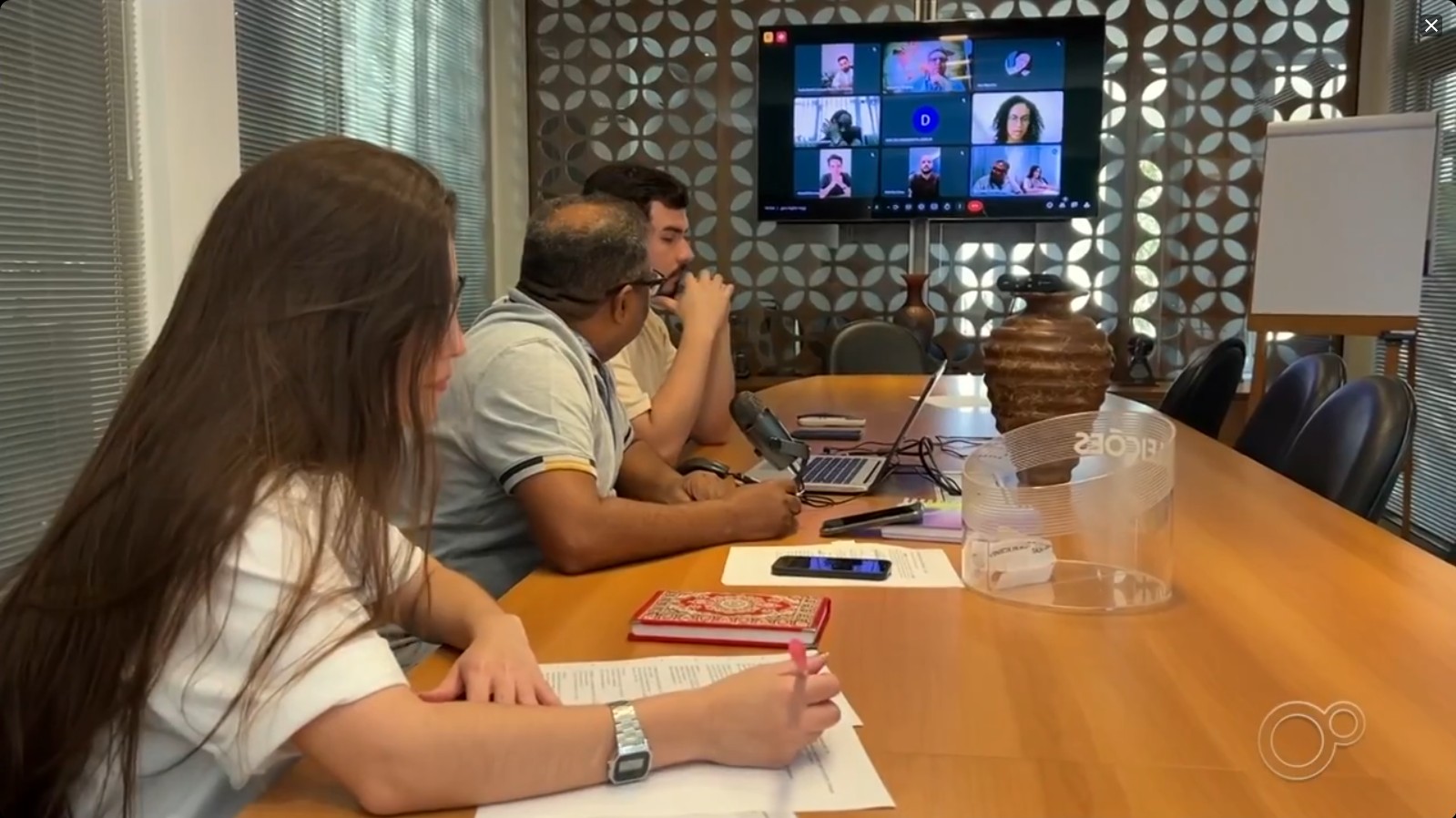 TV TEM promove debates com candidatos às prefeituras de Marília e Bauru; confira as regras