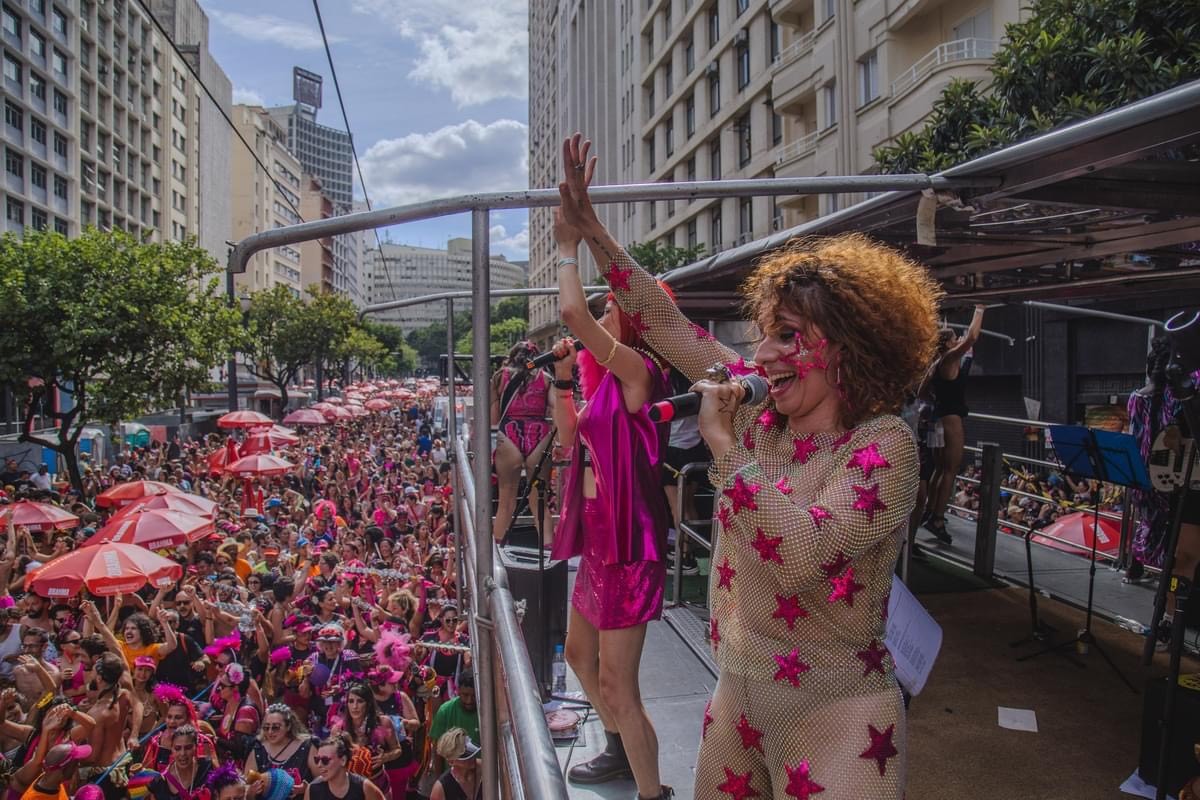 Sem patrocínio, bloco Pagu ameaça não desfilar; organizadores cobram mudanças no modelo do carnaval de rua de SP