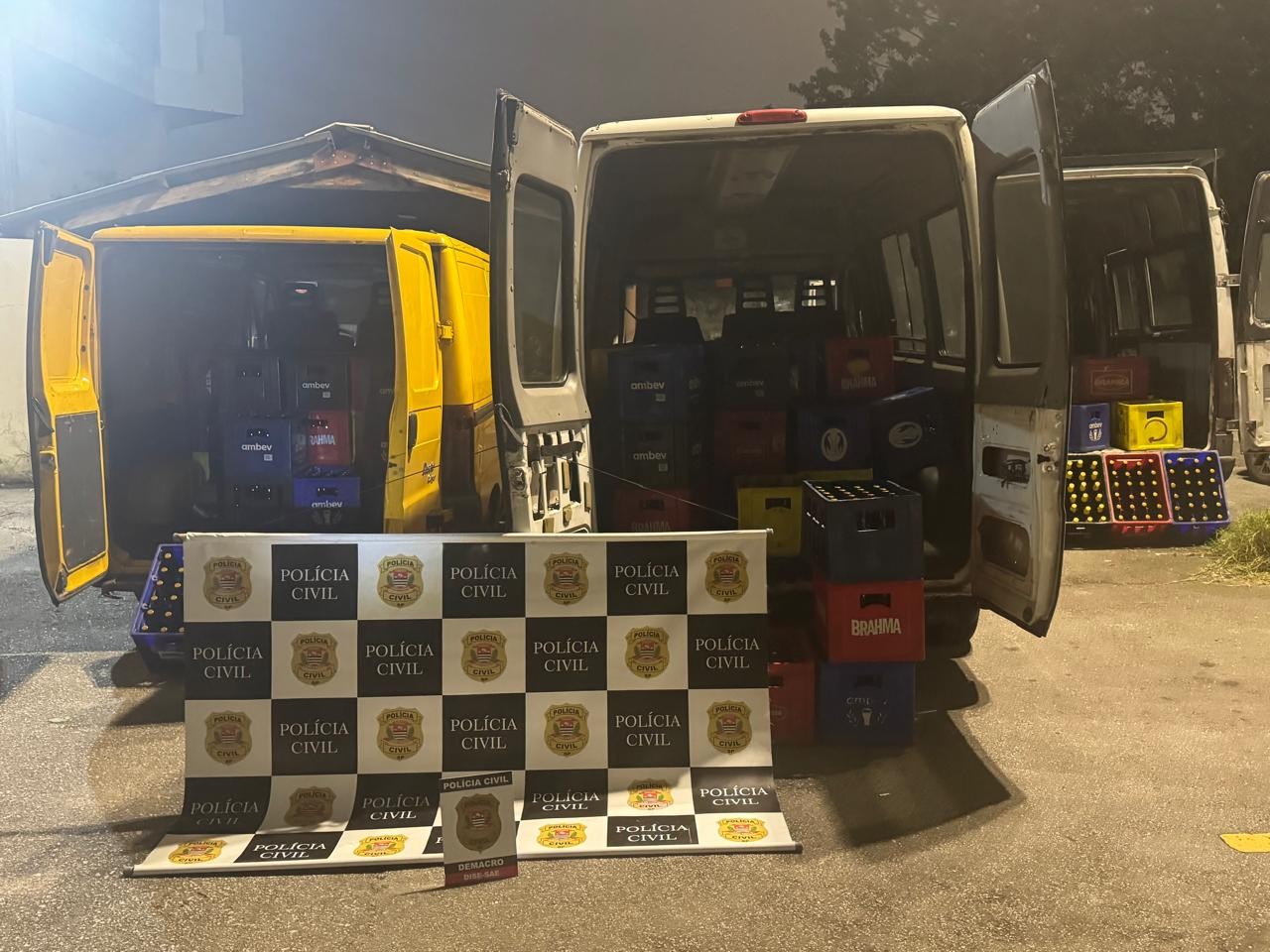 MP-SP acompanha investigações da polícia para identificar responsáveis por adulterar bebidas alcoólicas com metanol