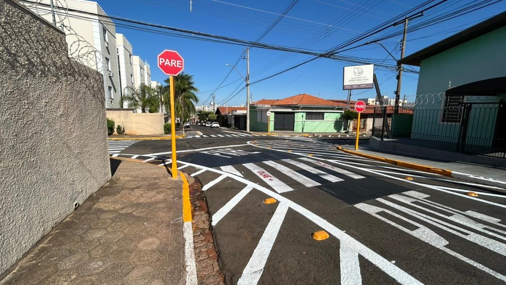 2 de 2
Segundo a Emdurb, meta &eacute; reduzir em pelo menos 30% o n&uacute;mero de acidentes &mdash; Foto: Paulo Piassi/g1