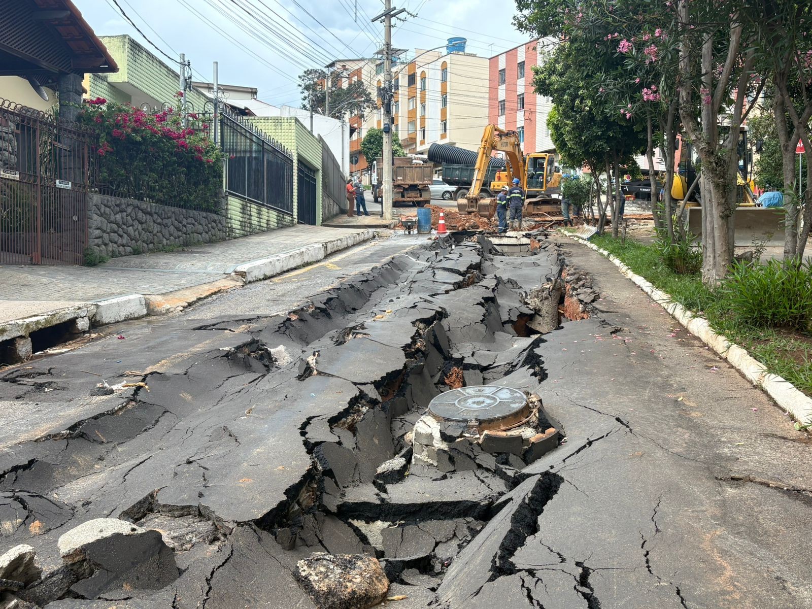 Após temporal de mais de 100 milímetros, Juiz de Fora decreta situação de emergência; entenda
