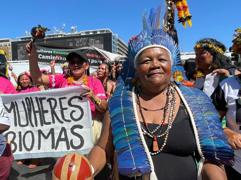 Creusa Potiguar está em Brasília para participar da 3ª Marcha das Mulheres Indígenas — Foto: Walder Galvão/g1 DF
