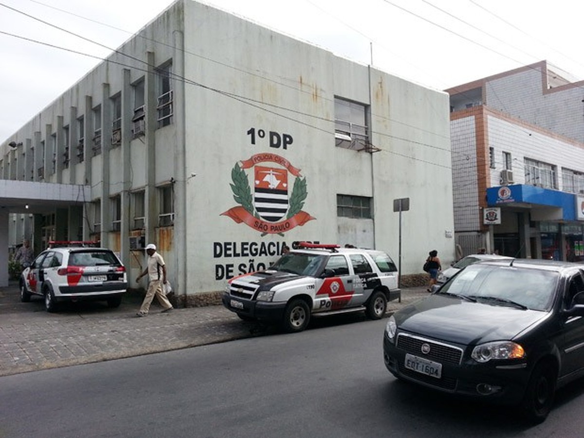 Homem é Morto A Tiros Durante A Madrugada Em São Vicente Sp Santos E Região G1