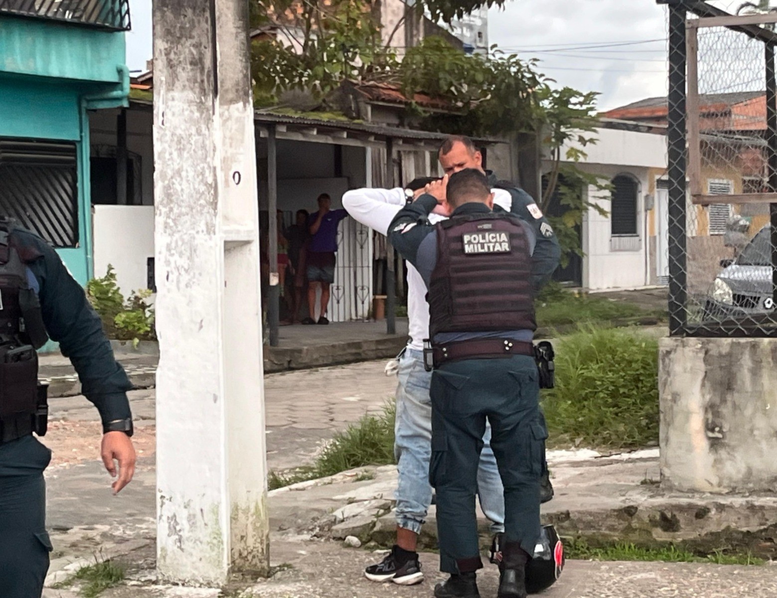 Torcedores entram em confronto antes da final do Re-Pa, em Belém