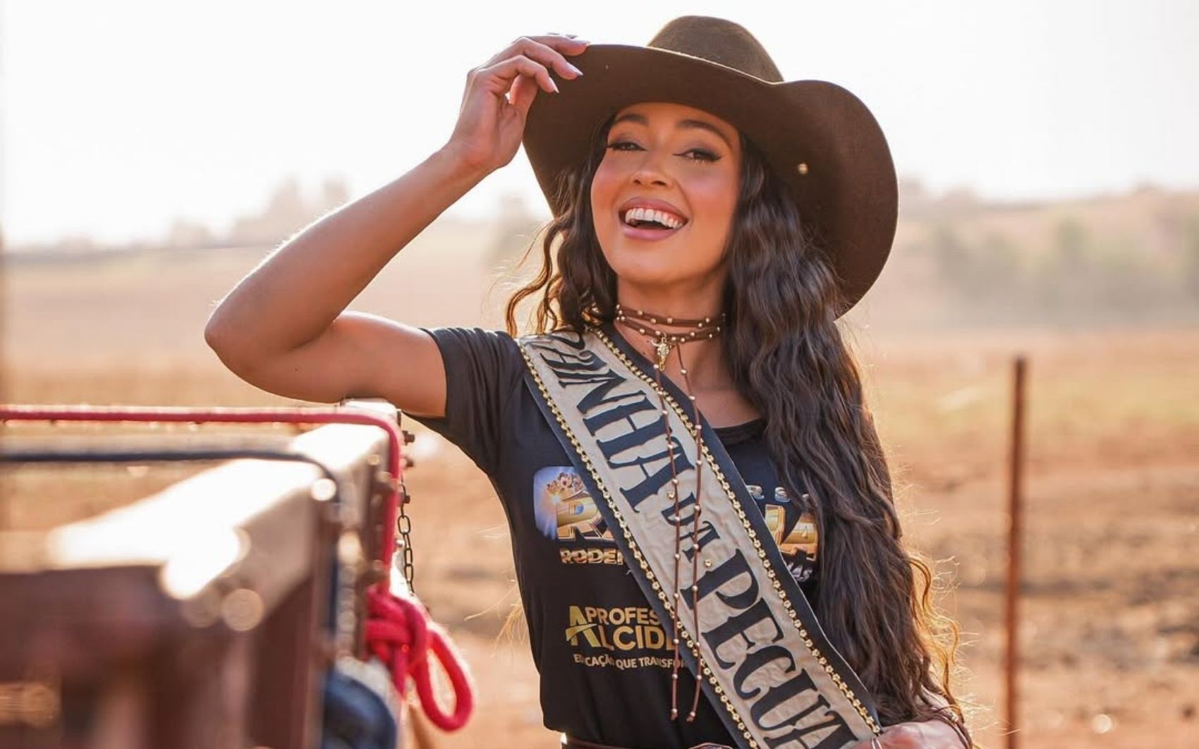 Saiba quem é a nova rainha Rodeio Country Goiás