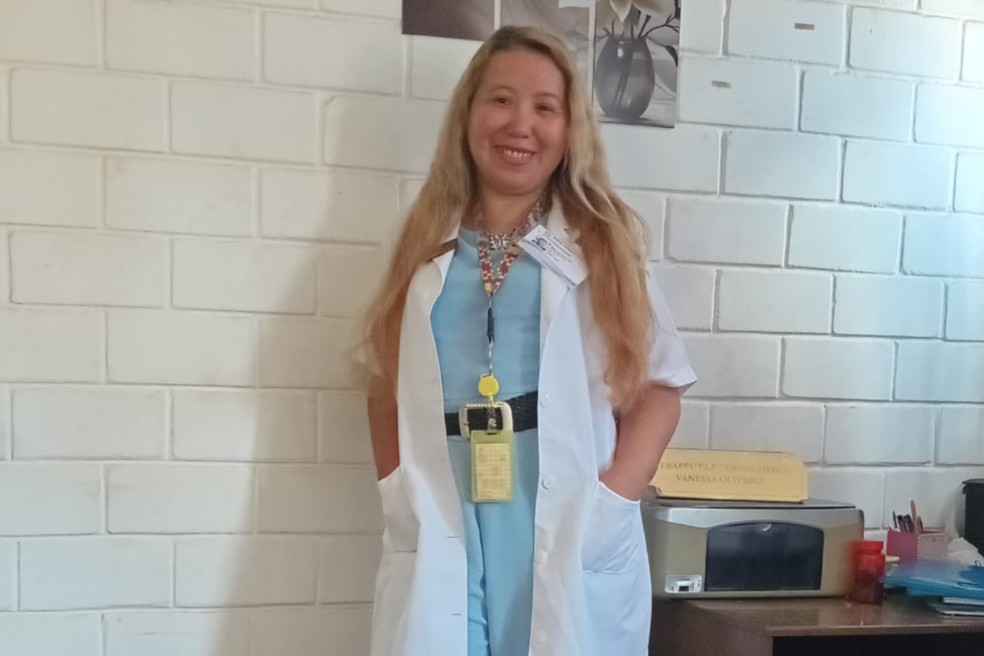 Vanessa Silva de Oliveira, de 42 anos, é terapeuta em Presidente Prudente, diagnosticada com TEA — Foto: Vanessa Silva de Oliveira/Arquivo pessoal