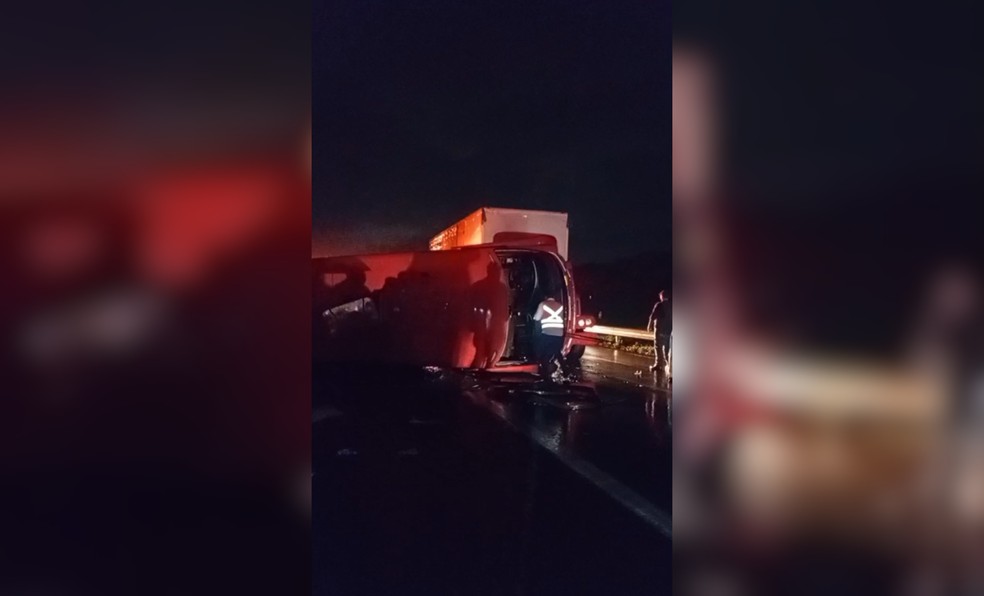 Vítima de acidente com ônibus na Rodovia Washington Luís (SP-310) entre Uchoa e Cedral (SP) relata momentos de desespero — Foto: TV TEM/Reprodução