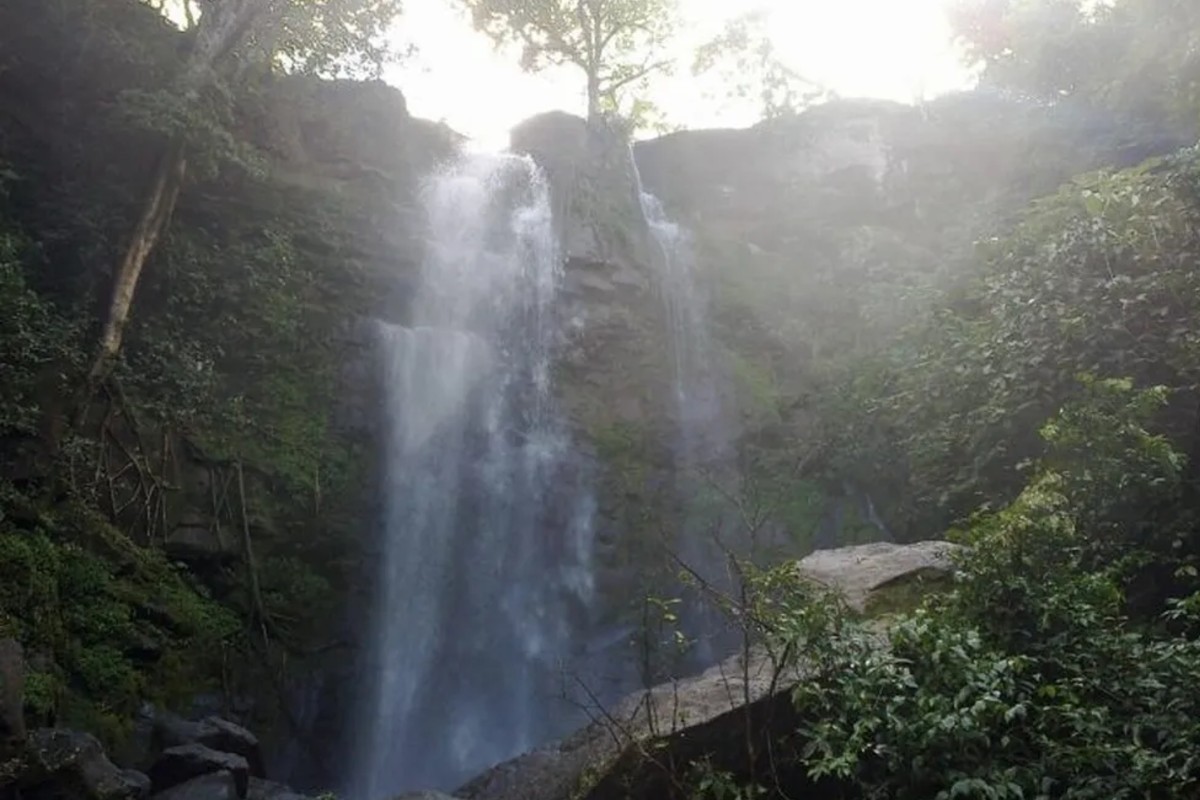Dupla é presa suspeita de matar jovem achado em cachoeira por grupo de rapel em Campo Grande