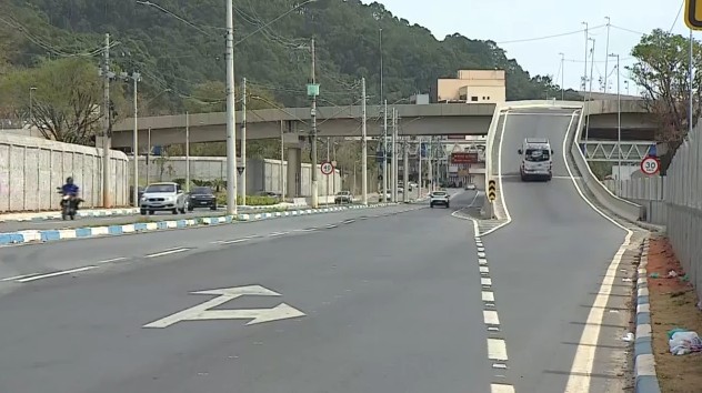 Viaduto que leva o nome de Papa Francisco é entregue em Aparecida, SP