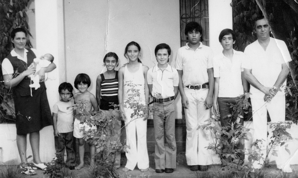 Cantora lança 1º disco musical aos 91 anos, com apoio da família — Foto: Família Novaes/Arquivo pessoal