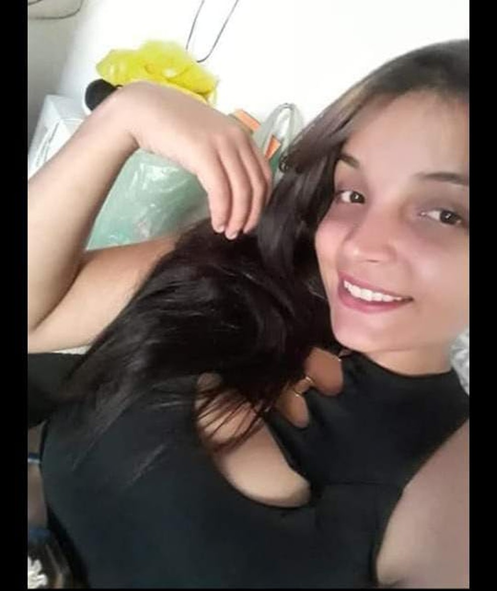 Cludia Kell de Oliveira Miguel, de 28 anos, foi vtima de feminicdio em Itaporanga, na PB  Foto: Reproduo