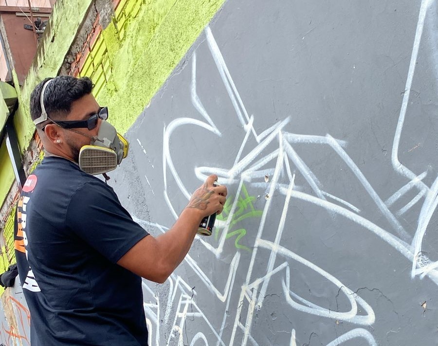 Artista do AP participa de evento nacional de grafite e homenageia o marabaixo