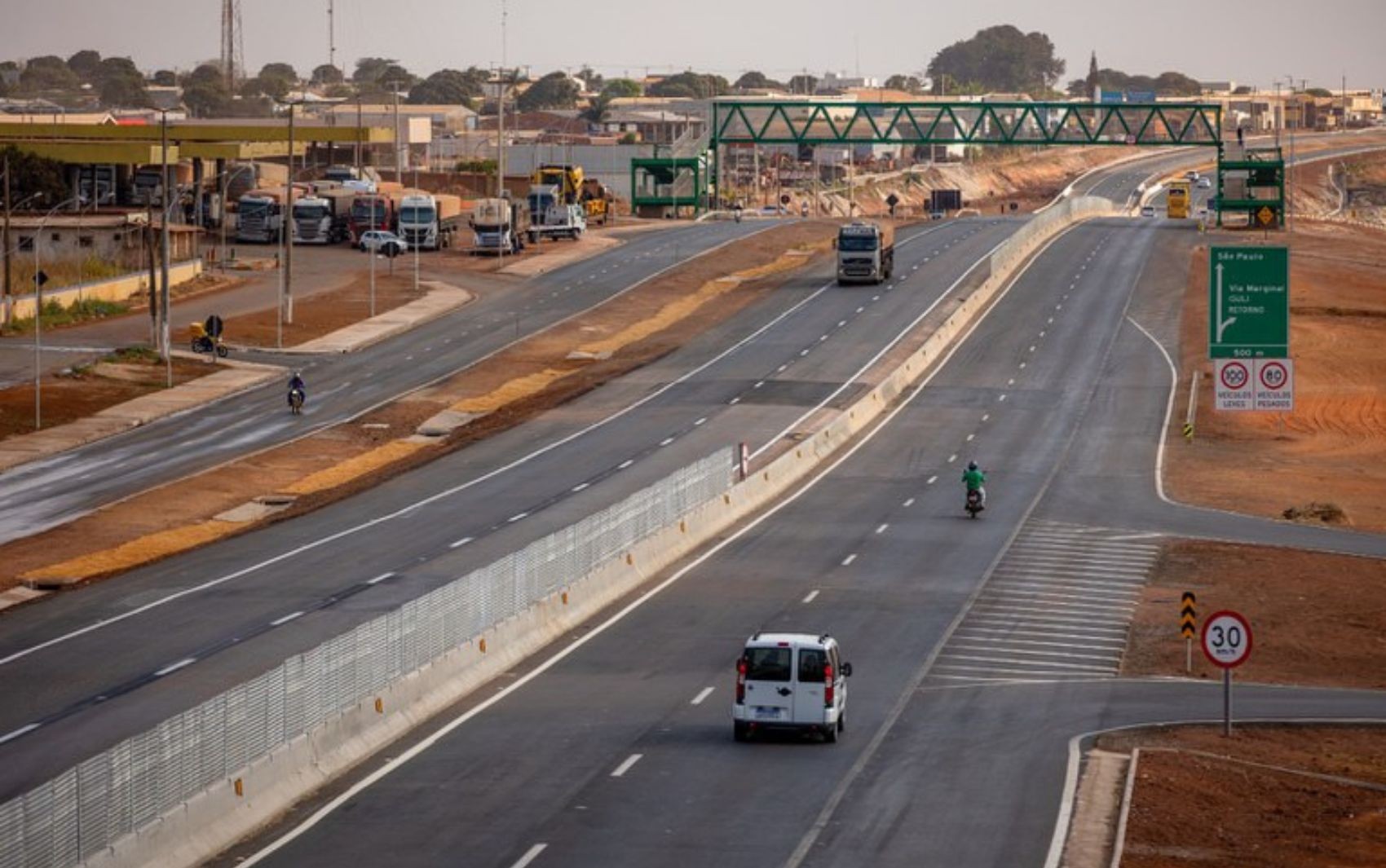 Multas aplicadas por seis radares em rodovias de Goiás serão canceladas por erro em equipamento, diz Dnit; veja locais