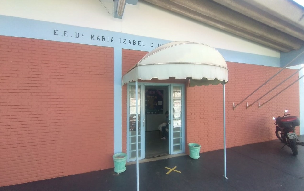 Inspetora de escola cívico-militar registra boletim de ocorrência após ser ofendida por dois alunos em SP