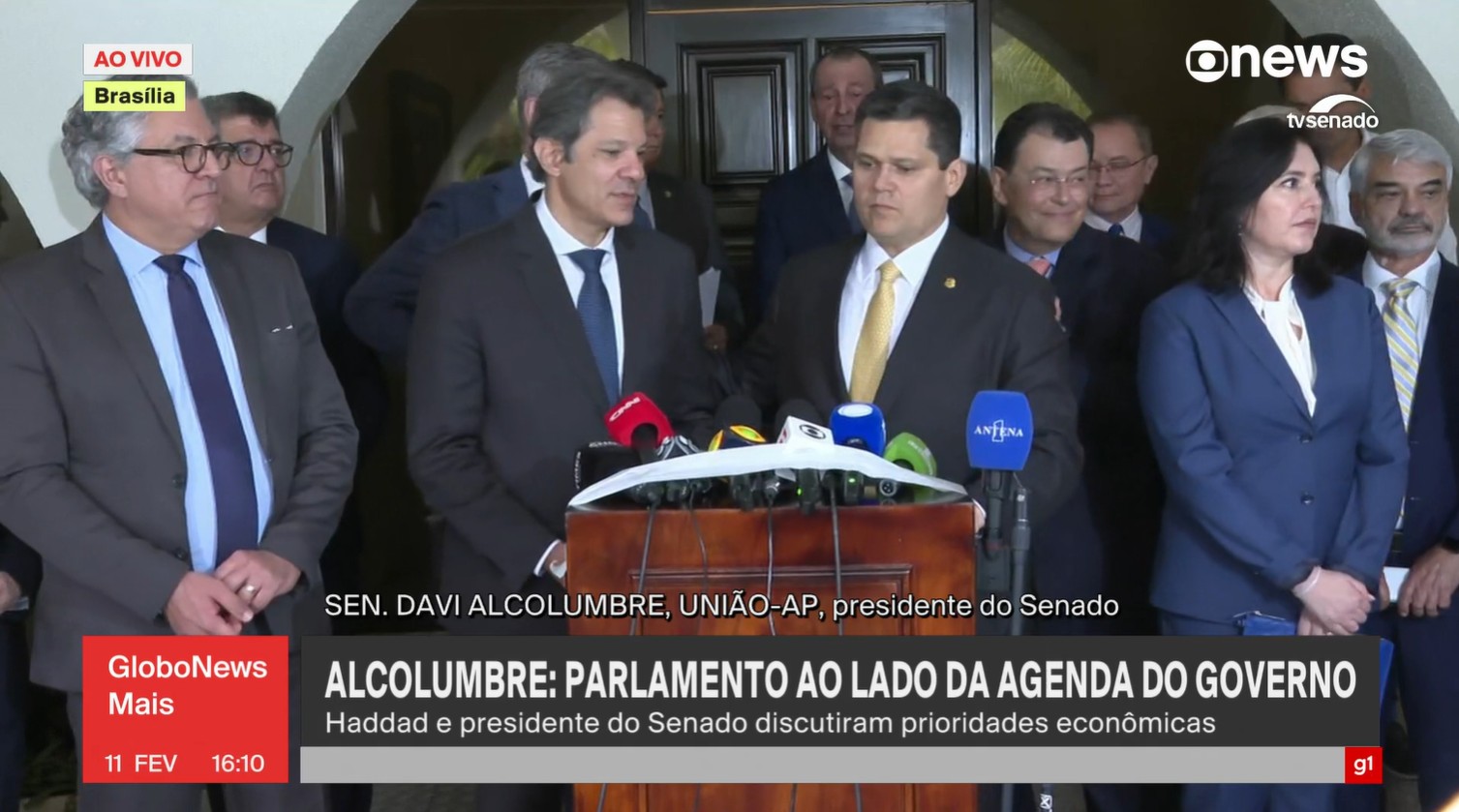 Ao lado de Haddad, Alcolumbre defende deixar 'divergências de lado' e melhorar ambiente de negócios no país