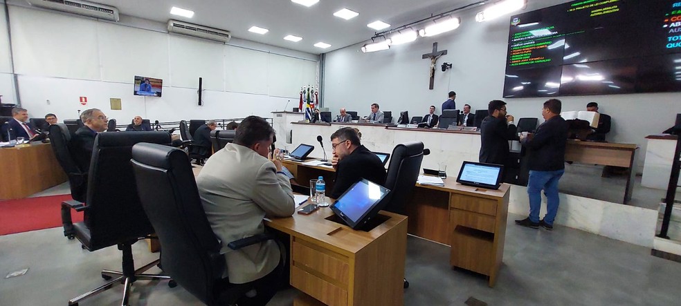 Sessão ordinária foi realizada na Câmara Municipal de São José do Rio Preto (SP) — Foto: TV TEM / Rodrigo Carraro