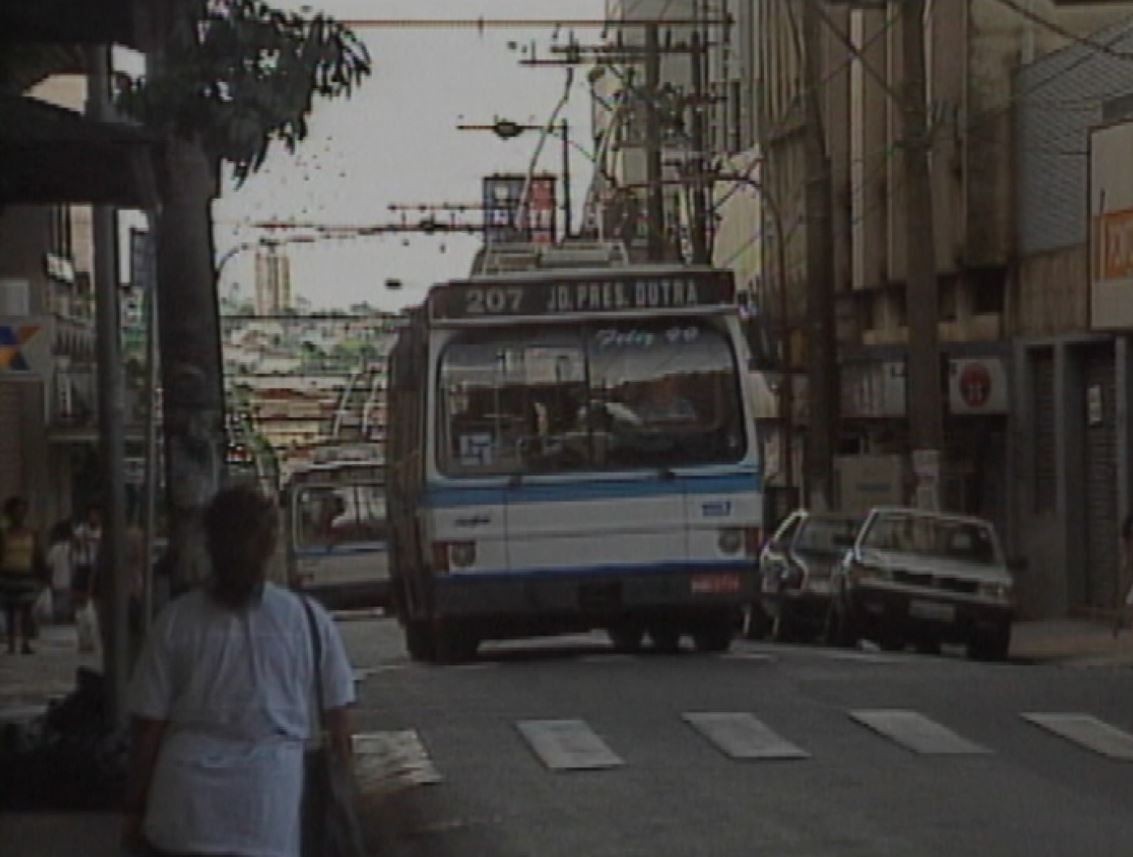 Conheça o trólebus, veículo elétrico famoso no transporte público de Ribeirão Preto nos anos 1980