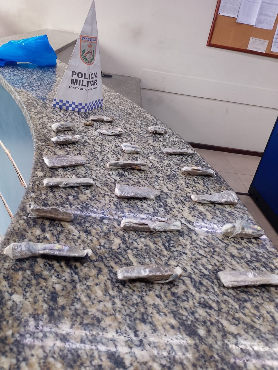 Adolescente é apreendido após troca de tiros com a PM em Barra Mansa