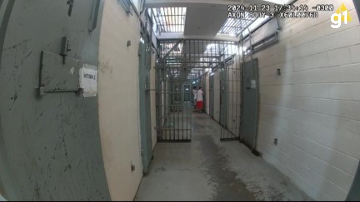 VÍDEO mostra momento de execução de chefe de organização criminosa dentro de prisão no RS; arma foi entregue por drones