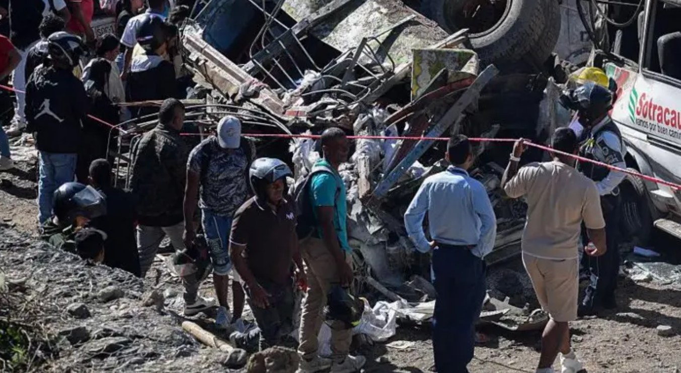 Ataque a bomba deixa 14 mortos na Colômbia e eleva tensão às vésperas da eleição presidencial