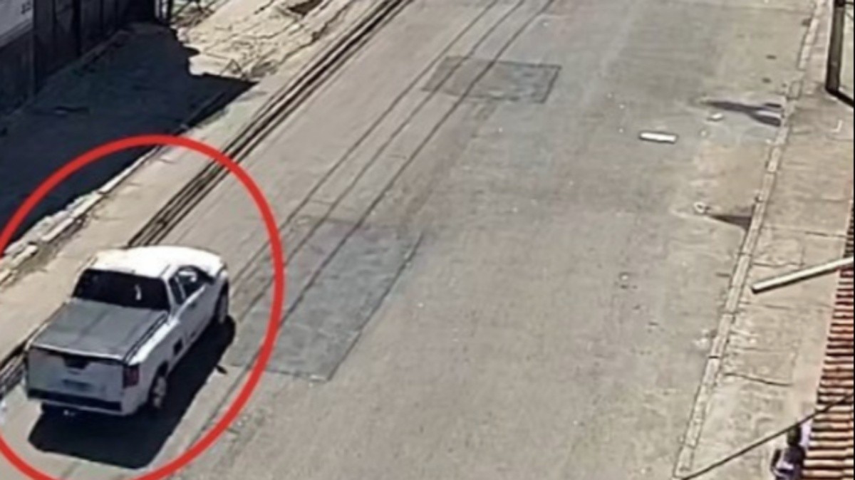 Polícia Civil apreende 700 kg de drogas em galpão em Ramos