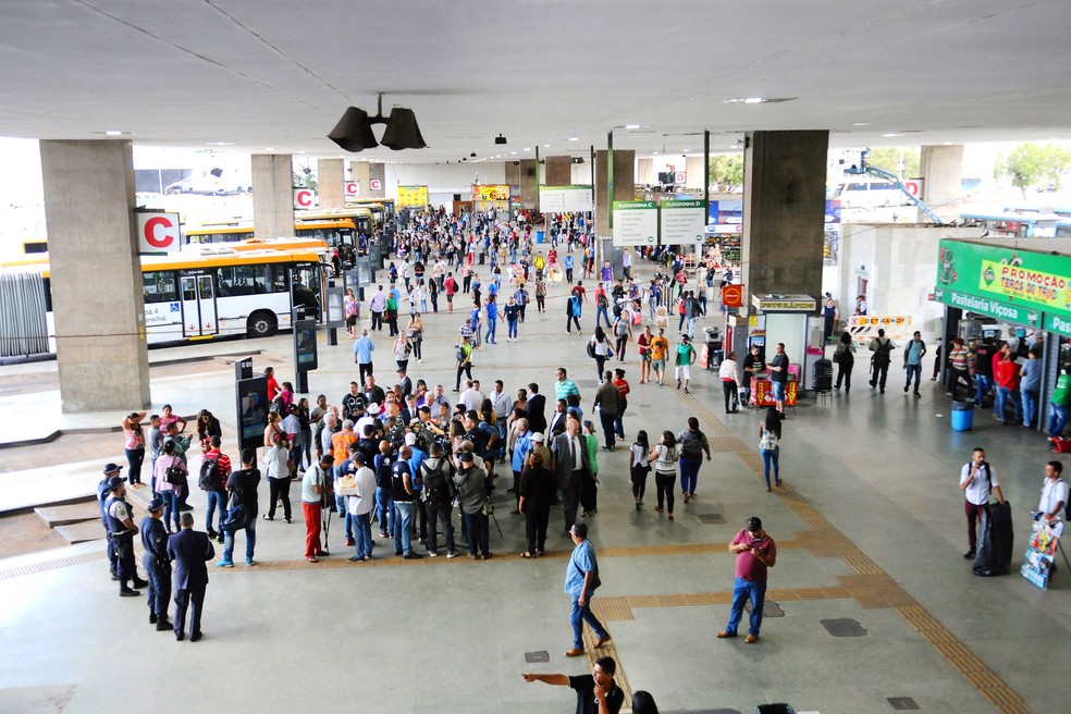 Redução de R$ 0,05 no preço de passagens de ônibus começa a valer no DF |  Distrito Federal | G1