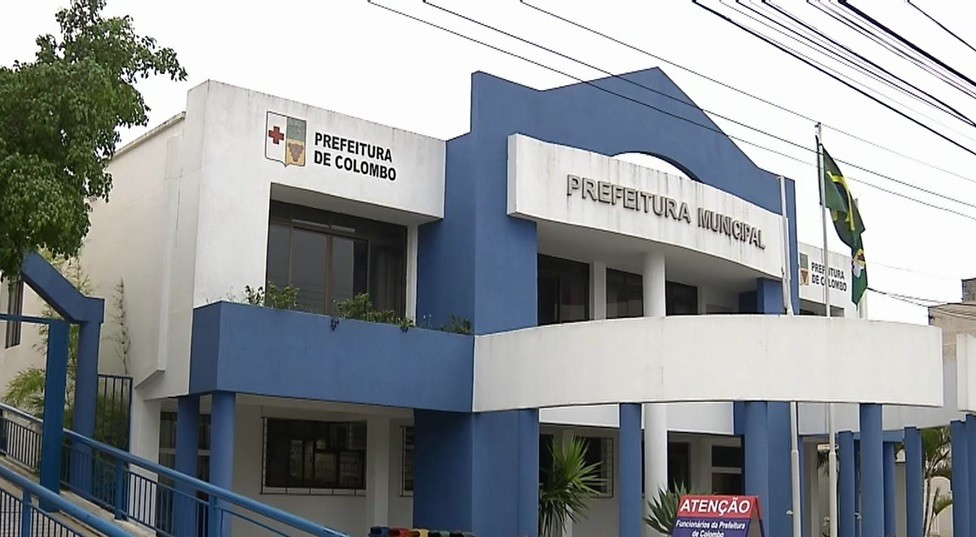 Prefeitura de Colombo abre processo seletivo com 39 vagas para todos os níveis de escolaridade