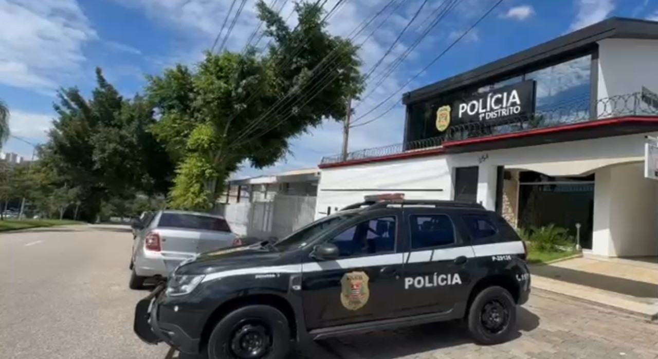 Operação da Polícia Civil contra venda ilegal de suplementos emagrecedores em Sorocaba