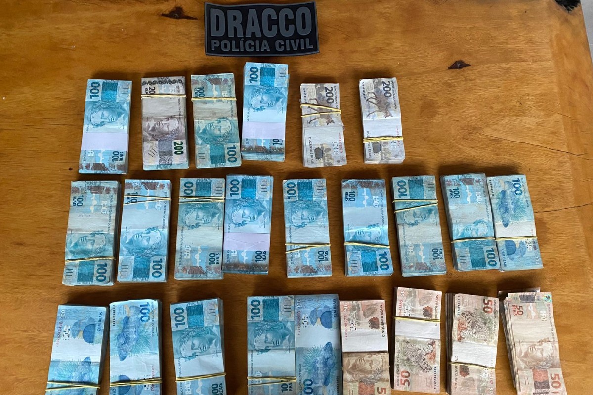 Polícia apreende mais de R$ 200 mil na casa de médico suspeito de superfaturar neurocirurgias em MS