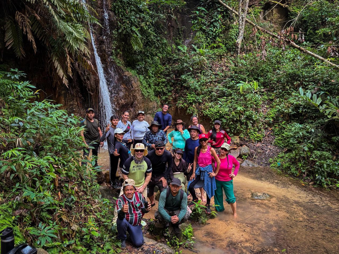 Formação em turismo transforma experiência de alunos em roteiro no Parque Rocha Negra, em Santarém