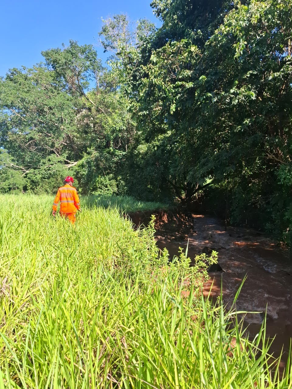 Corpo de homem arrastado por enxurrada em Capinópolis é encontrado 