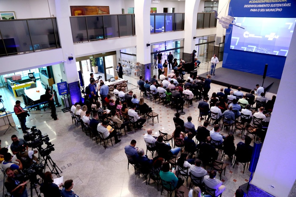 Cerimônia de Assinatura de Contratos do programa Cidade Empreendedora foi realizada na sede do Sebrae/MS, em Campo Grande — Foto: (Foto: Messias Ferreira - Sebrae/MS)