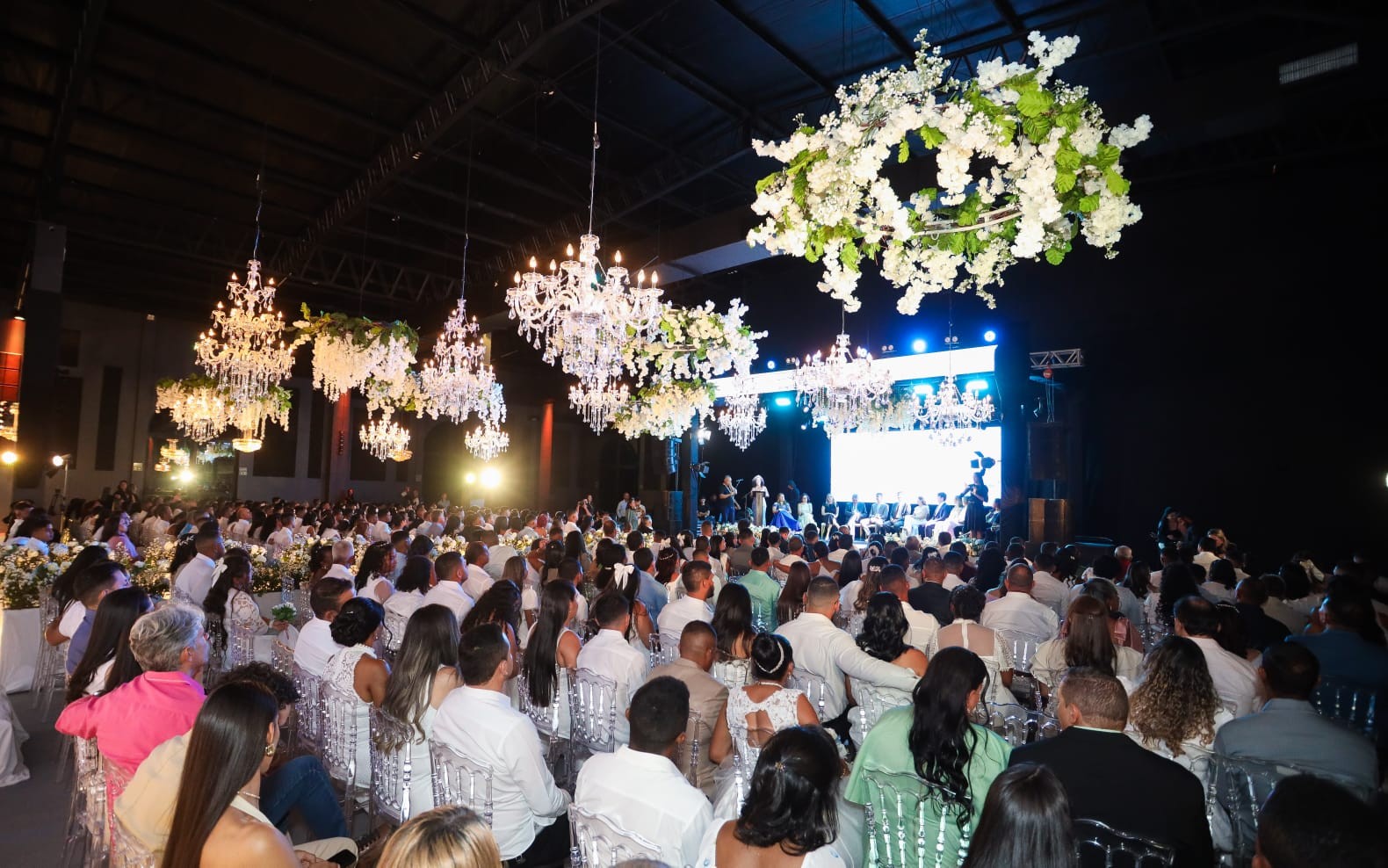Inscrições para 700 vagas de casamento coletivo em Petrolina terminam nesta sexta-feira (9)