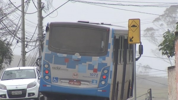 G1 - Passageiros reclamam de transporte para o Jardim Bela Vista, em Mogi -  notícias em Mogi das Cruzes e Suzano