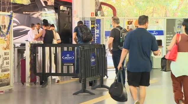 Movimento no terminal rodoviário de São José deve crescer 30% neste fim de ano