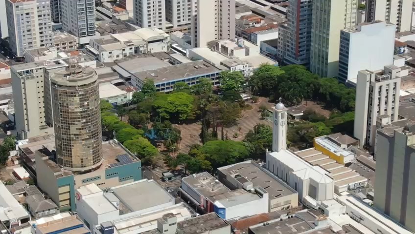 Foragido por estupro é capturado durante evento de Natal em Uberlândia