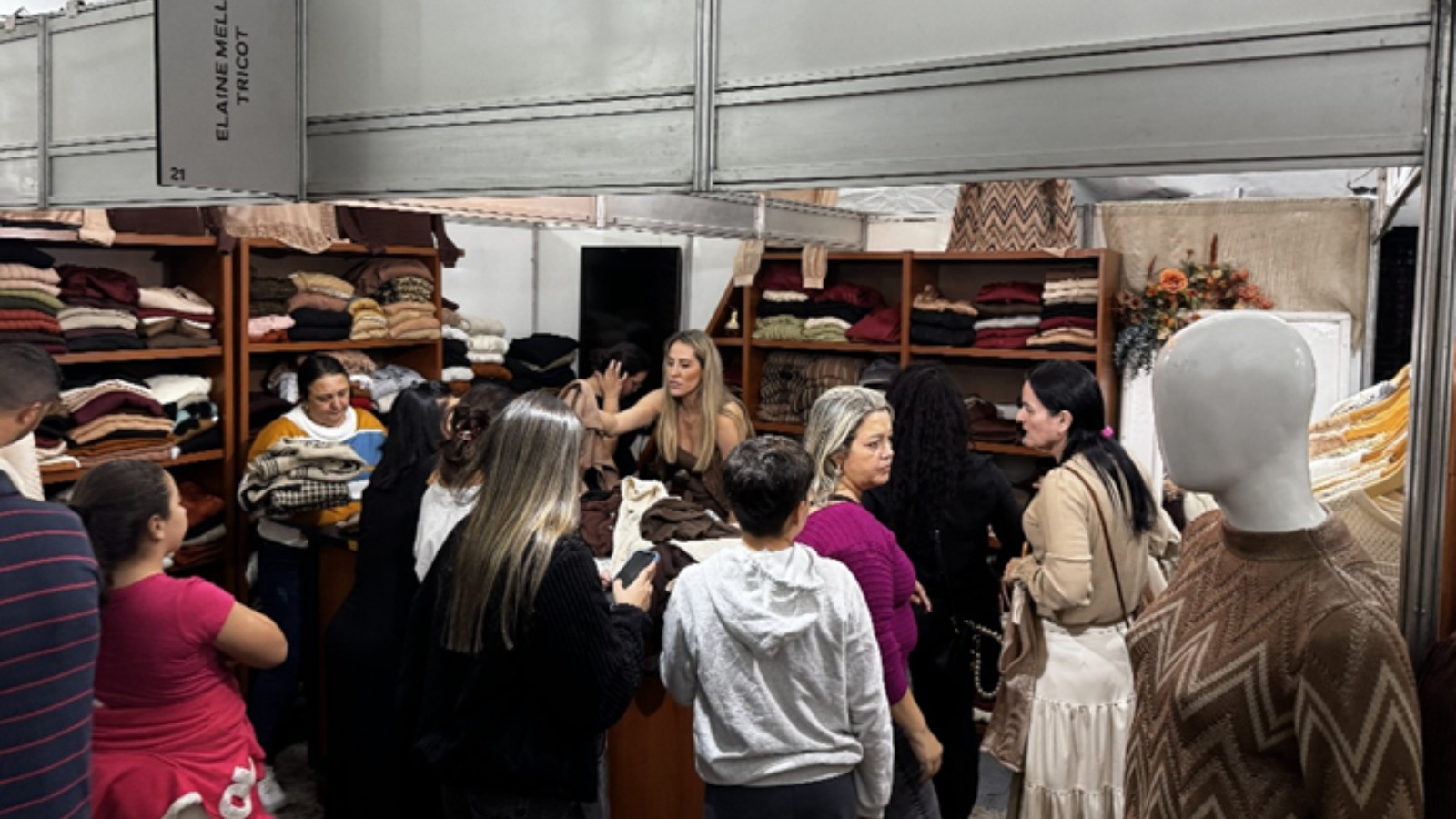 Mulheres transformam a moda e fortalecem a economia de Jacutinga