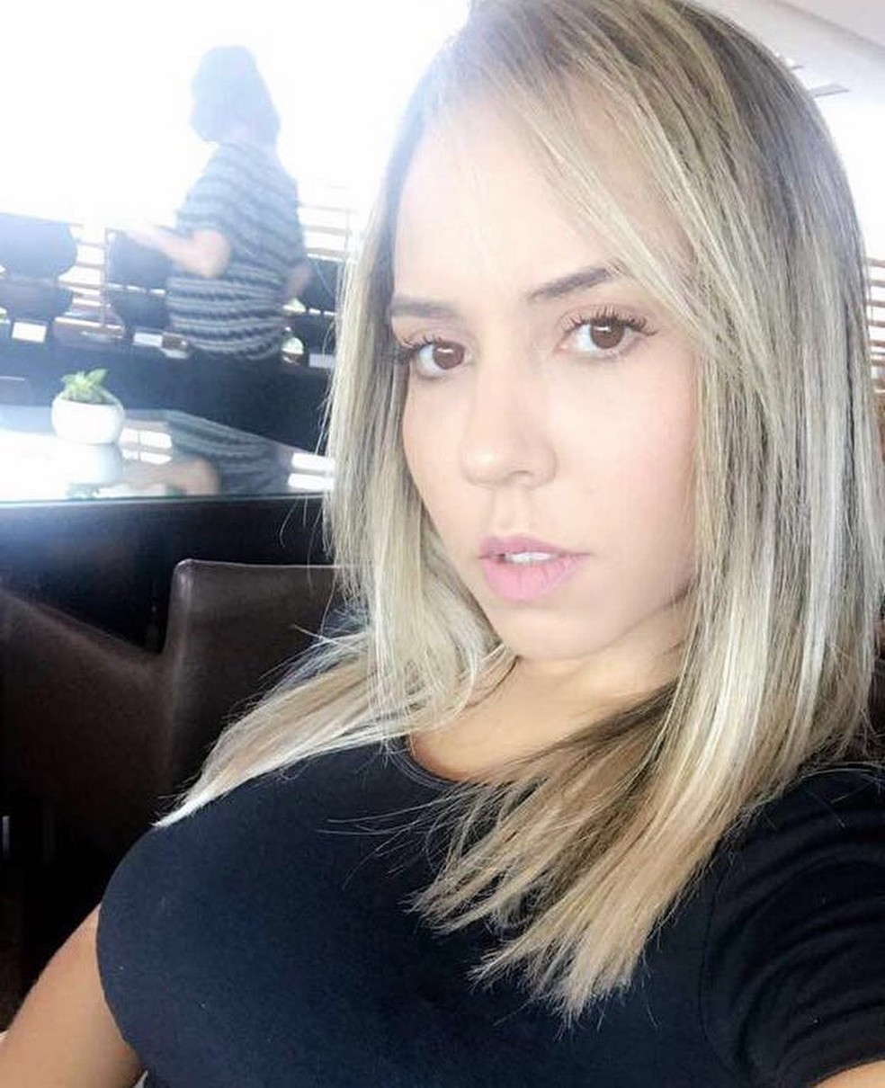 Mulher Melão diz que está sendo vítima de golpe do 'nudes' na web | Rio de  Janeiro | G1