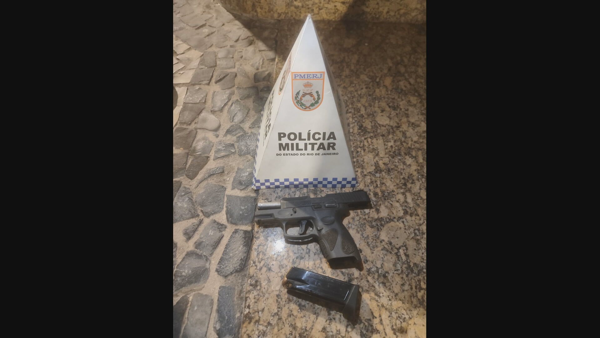 PM prende quatro que tentaram roubar apartamento no Jardim Botânico