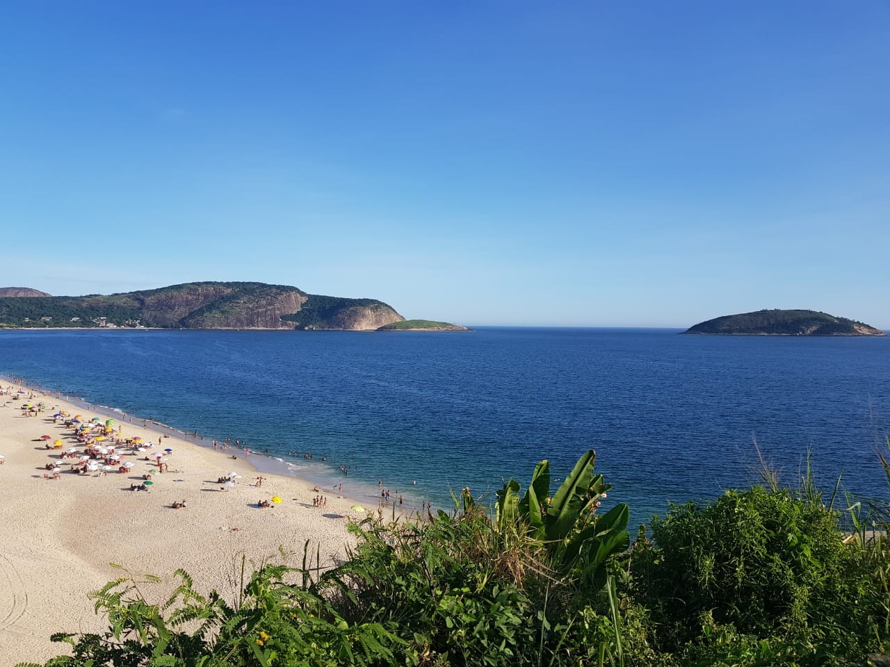 PM de folga atira e fere amigo em Camboinhas, Niterói