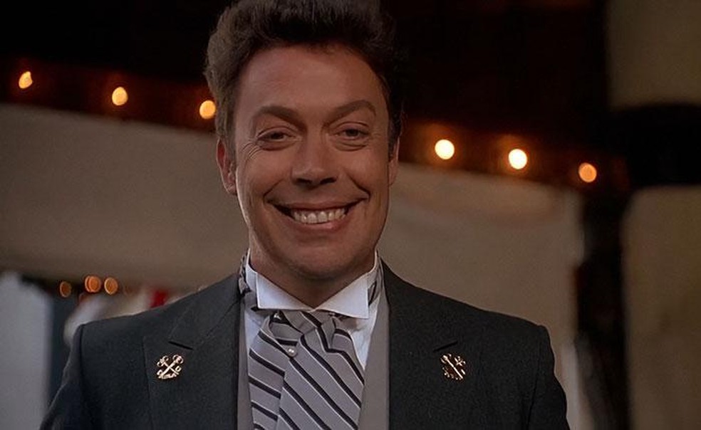 Tim Curry em "Esqueceram de mim 2" — Foto: reprodução