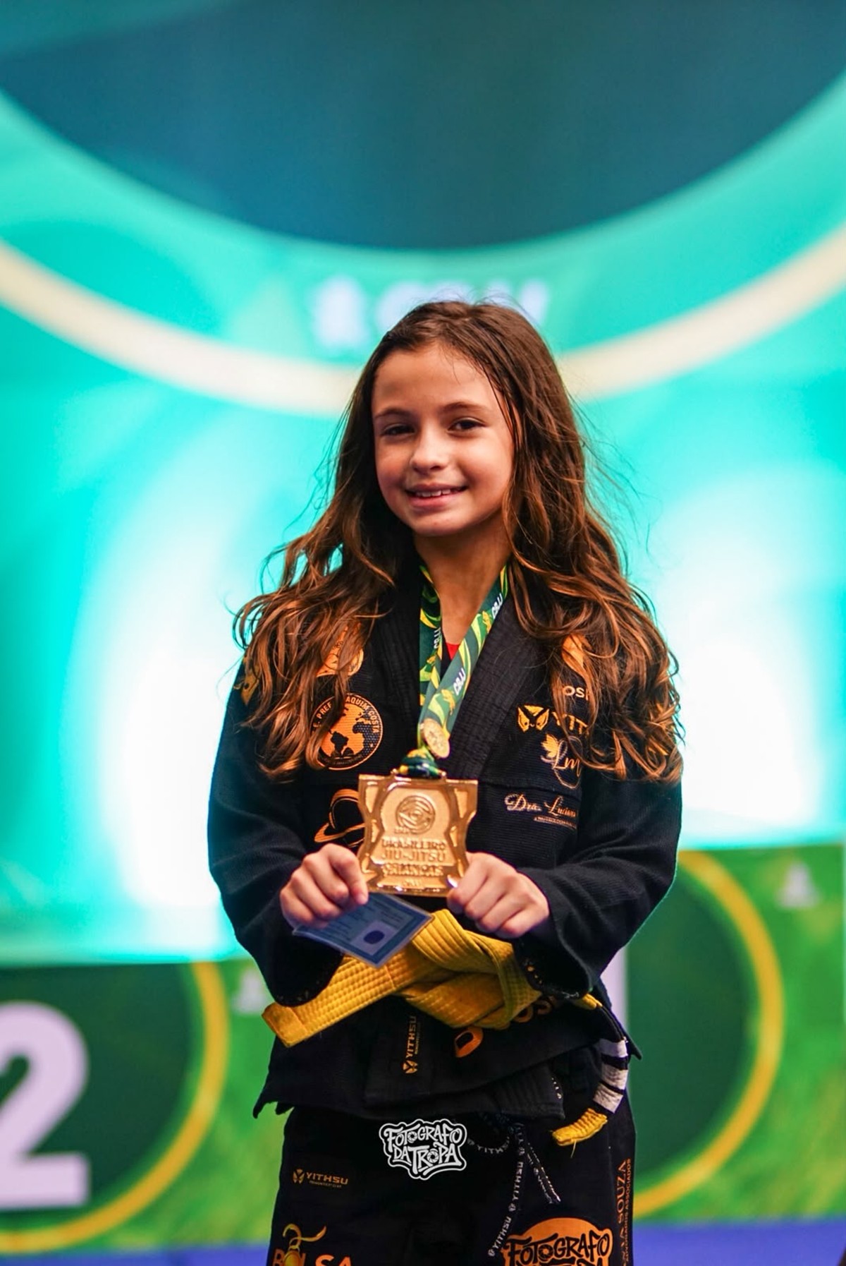 Aos 11 anos, atleta de Nova Friburgo conquista bicampeonato brasileiro de jiu-jitsu e se prepara para torneios nos Estados Unidos