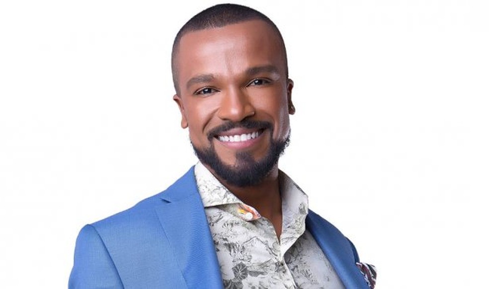 Alexandre Pires se apresenta na Região Metropolitana de Salvador com o projeto 'Baile do Nêgo Véio 2' | Música na Bahia | G1