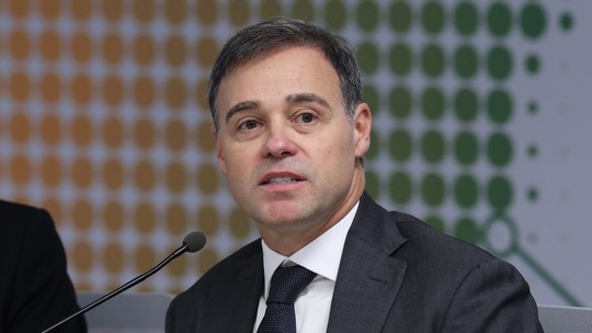 Mendonça rejeita ação de aliado de Flávio Bolsonaro contra aumento no Bolsa Família
