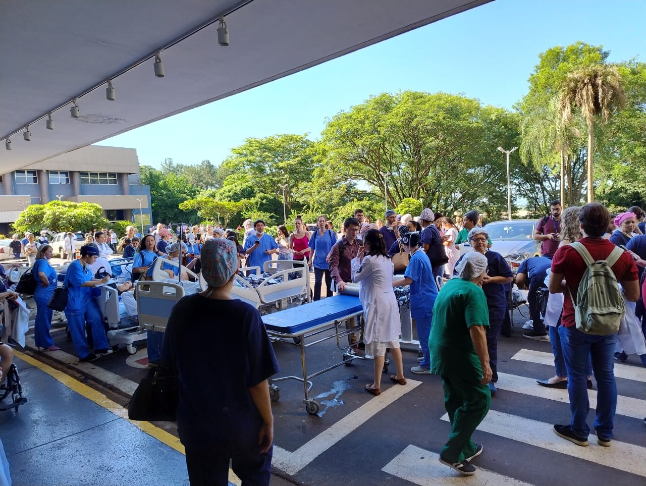 Pacientes são evacuados após fogo atingir estação de energia no HC de Ribeirão Preto