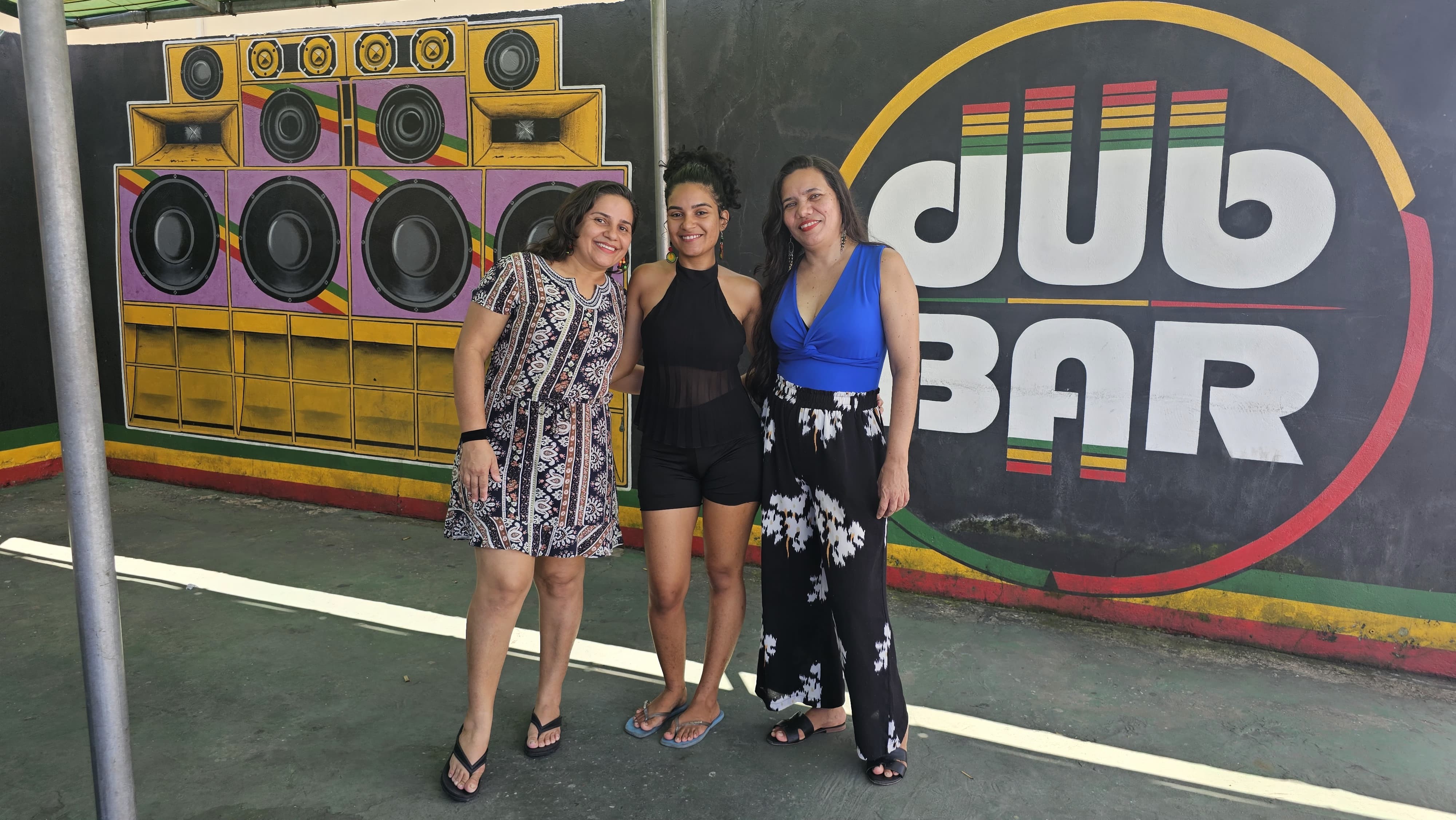 Mães do Reggae: mulheres unidas pelo ritmo musical abrem bar temático no Piauí; 'a família só cresce'
