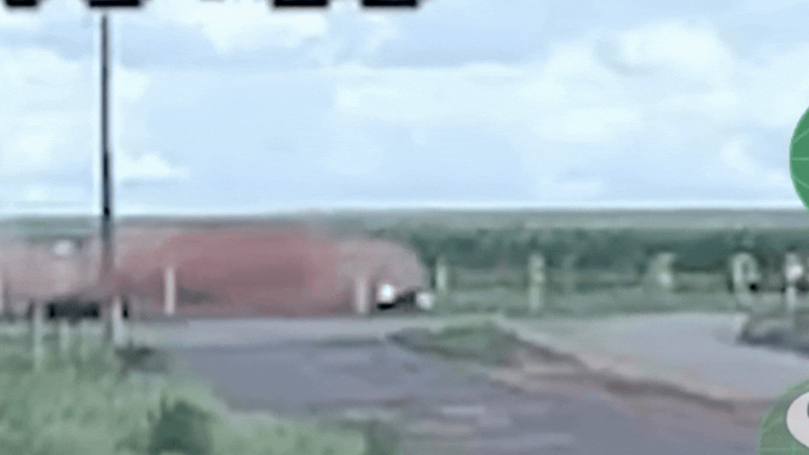 VÍDEO: homem agride oficial de Justiça, foge e capota carro após perseguição policial em MT