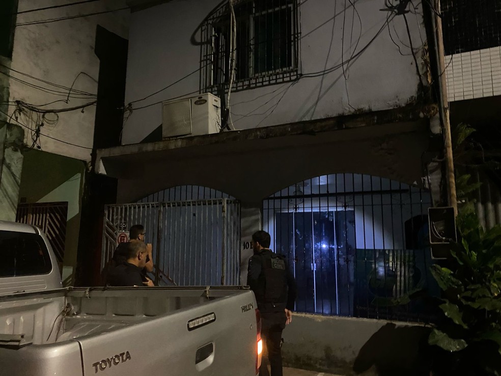 Chegada da polícia ao endereço onde Denice Pires morava, em Belém — Foto: Polícia Civil / Divulgação