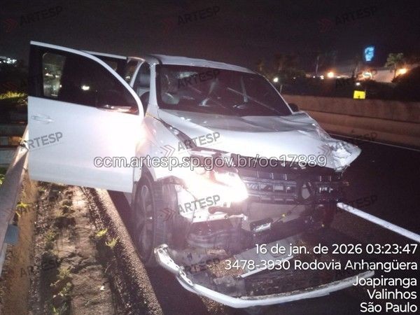 Motorista morre e passageiro fica ferido em acidente na Rodovia Anhanguera